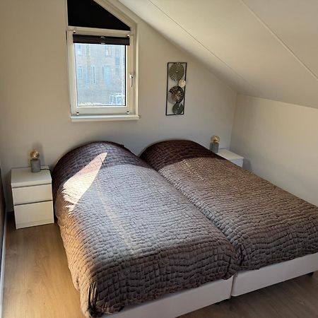 Logies het Noordwestertje Den Burg Buitenkant foto